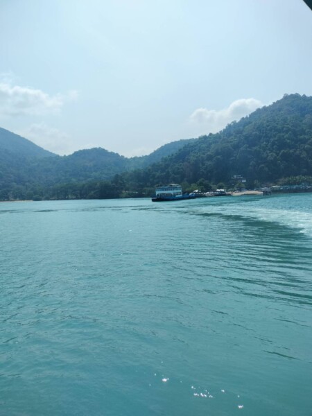 SongkranTourTravel.co.th เช่ารถพร้อมคนขับ (57) SongkranTourTravel.co.th เช่ารถพร้อมคนขับ (57)